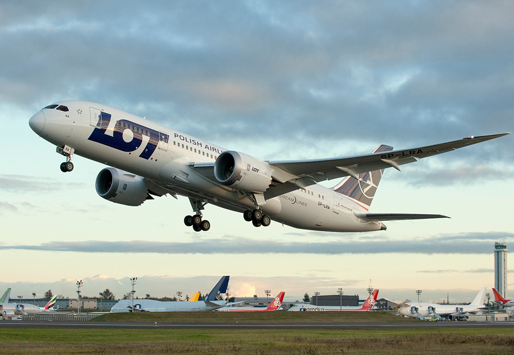 2012 - 787 delivery to Poland